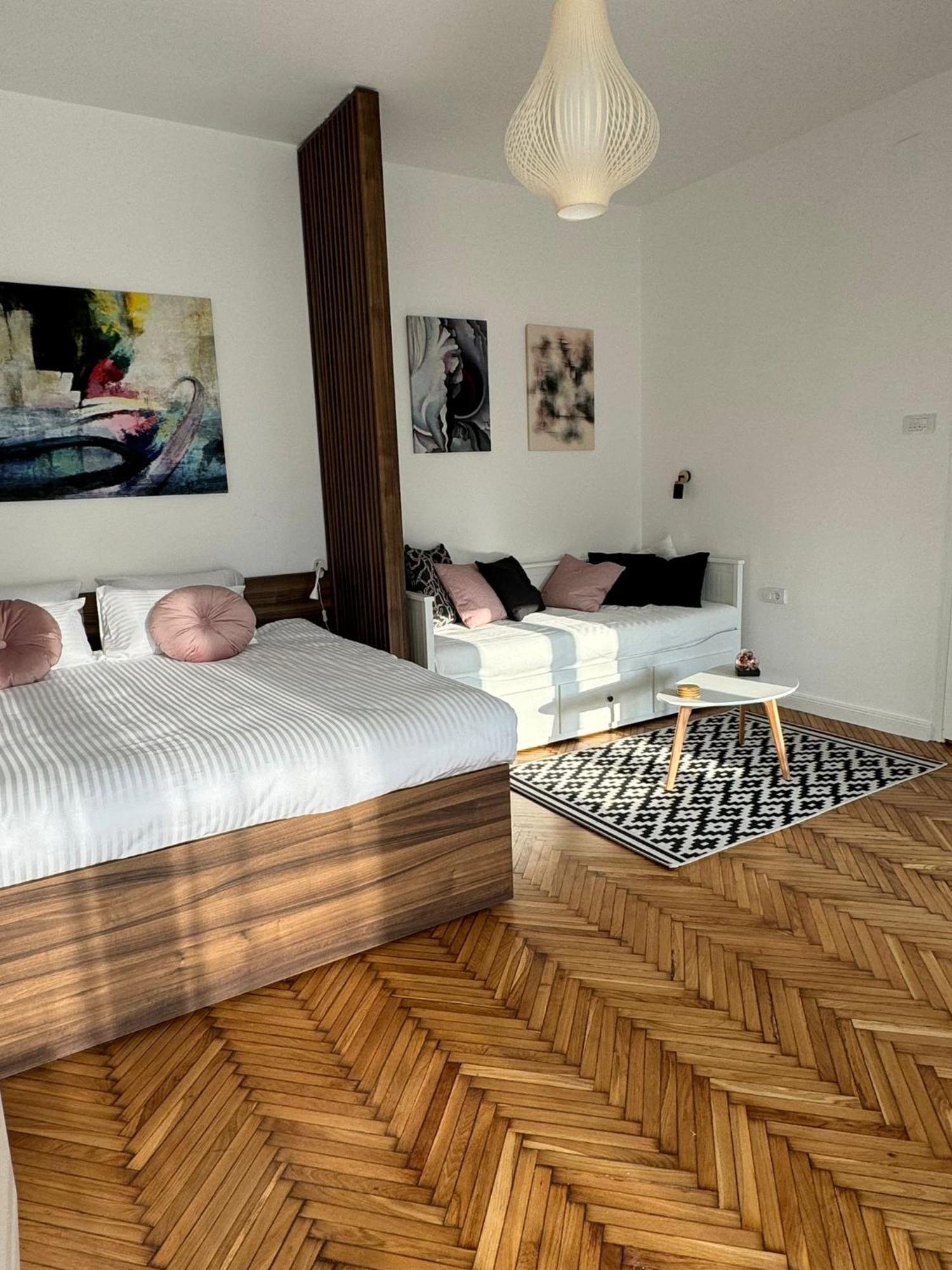 Balconia Sunny Apartment In Centre Of Beograd Ngoại thất bức ảnh
